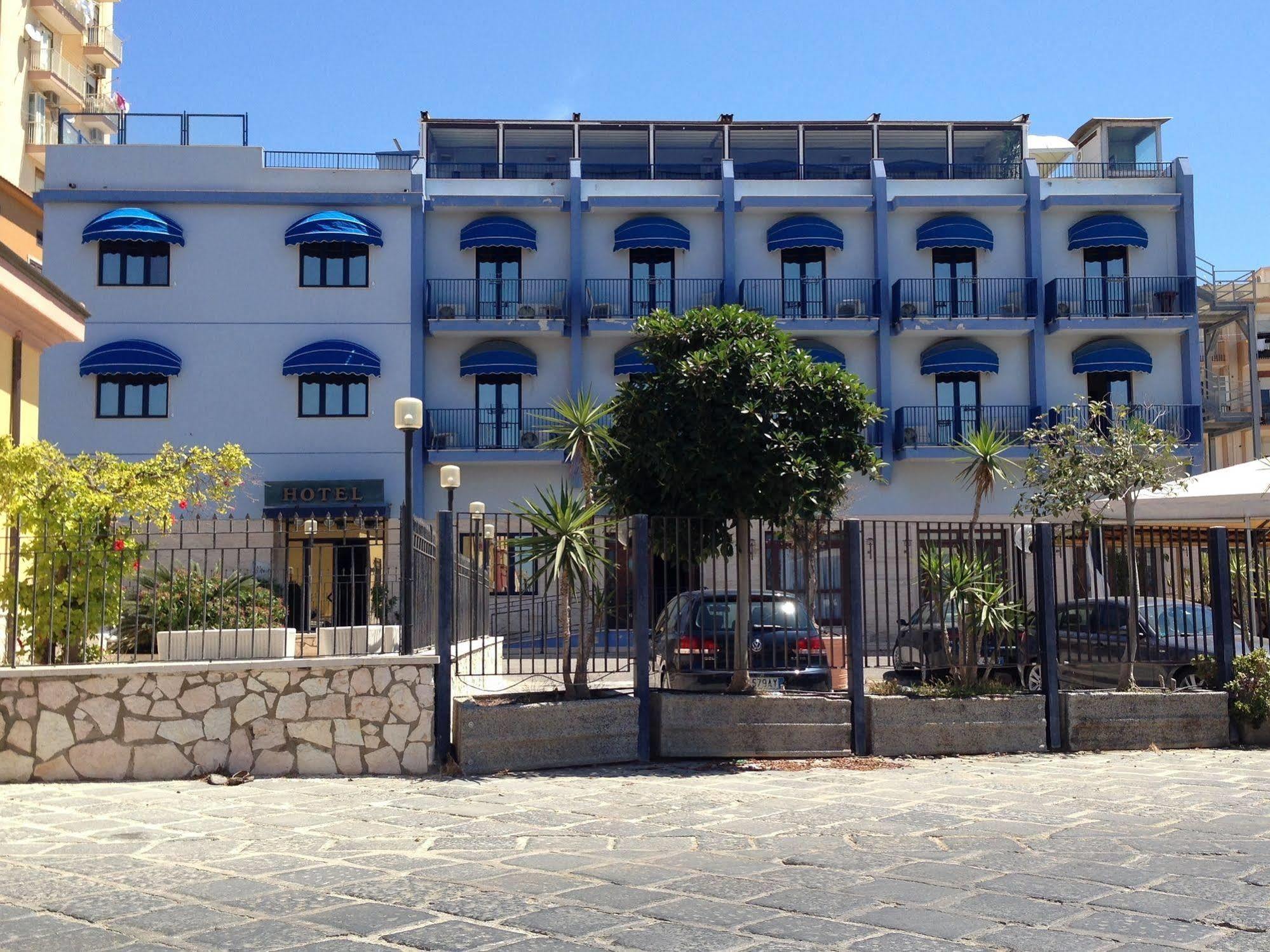 Hotel Al Faro Licata Exterior foto